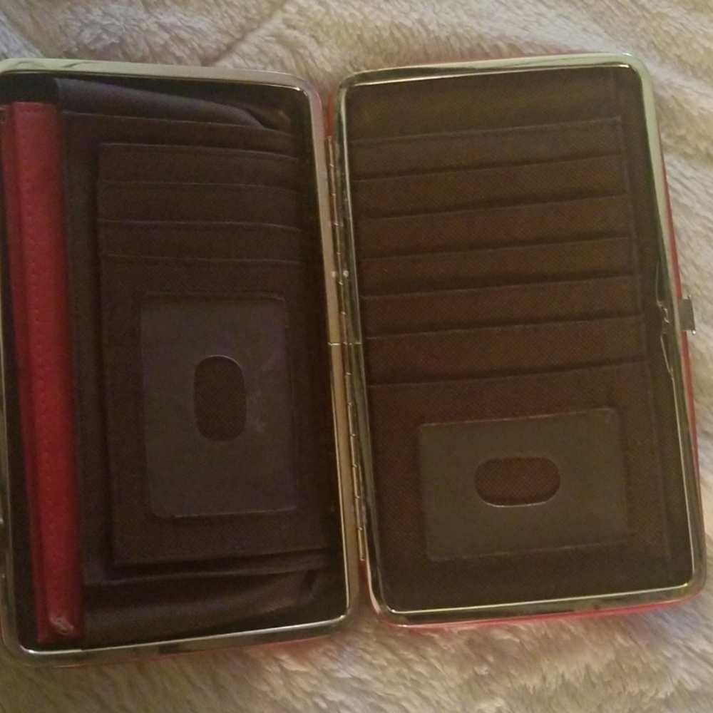 wallet - Picture 2 of 3
